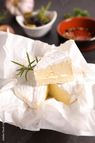 camembert slice and rosemary,olives