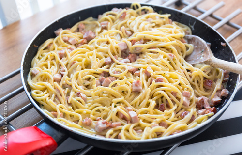 Spaghetti carbonara on a pan