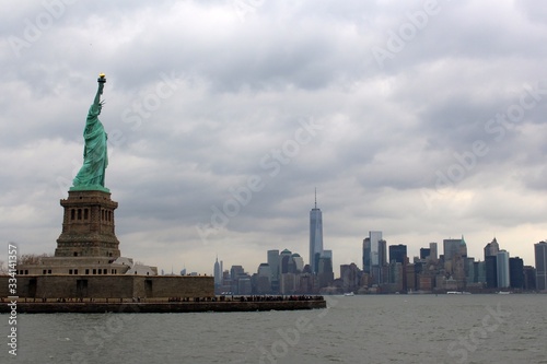 views of the statue of liberty © Eduardo