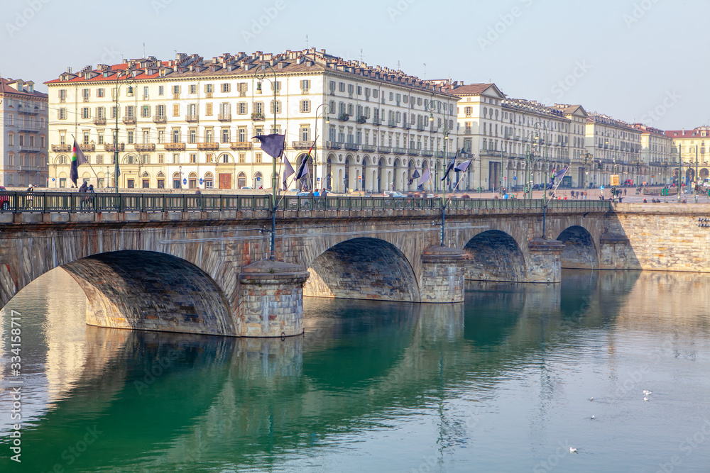 Ponte Vittorio Emanuele and river Po in Turin 