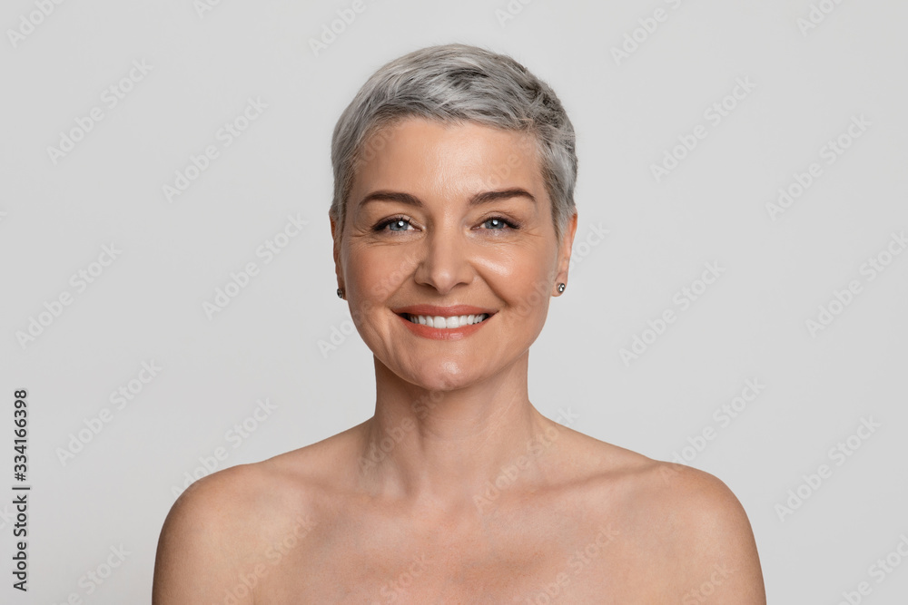 Beauty Portrait Of Attractive Nude Mature Woman With Short Hair Photos |  Adobe Stock