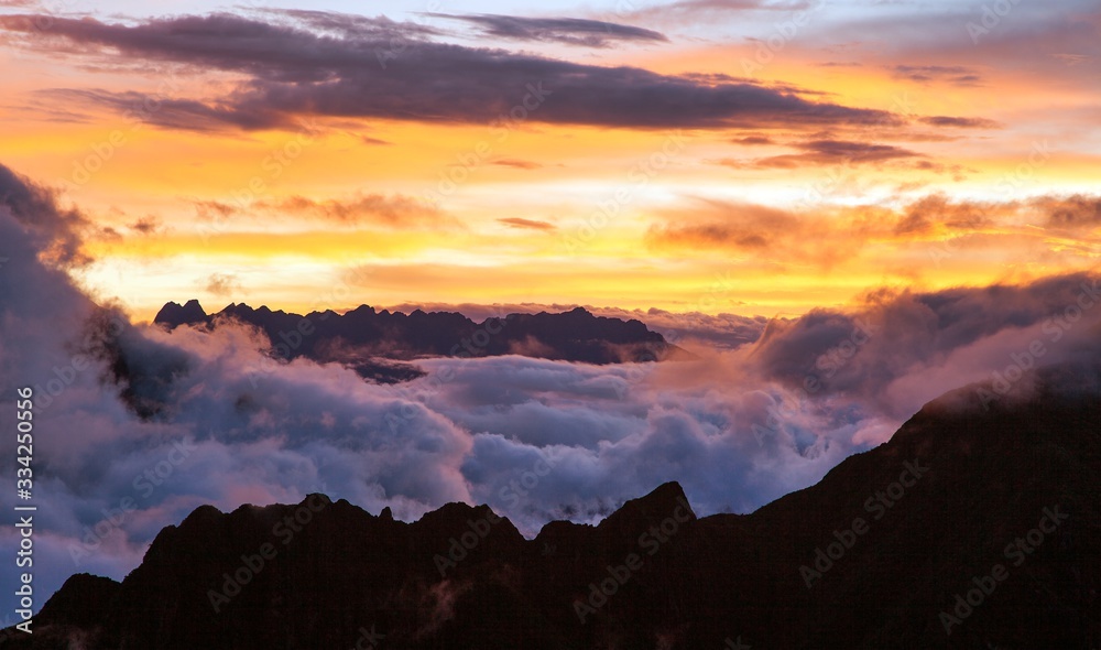 Fototapeta premium Evening sunset cloudscape view from Peruvian Andes