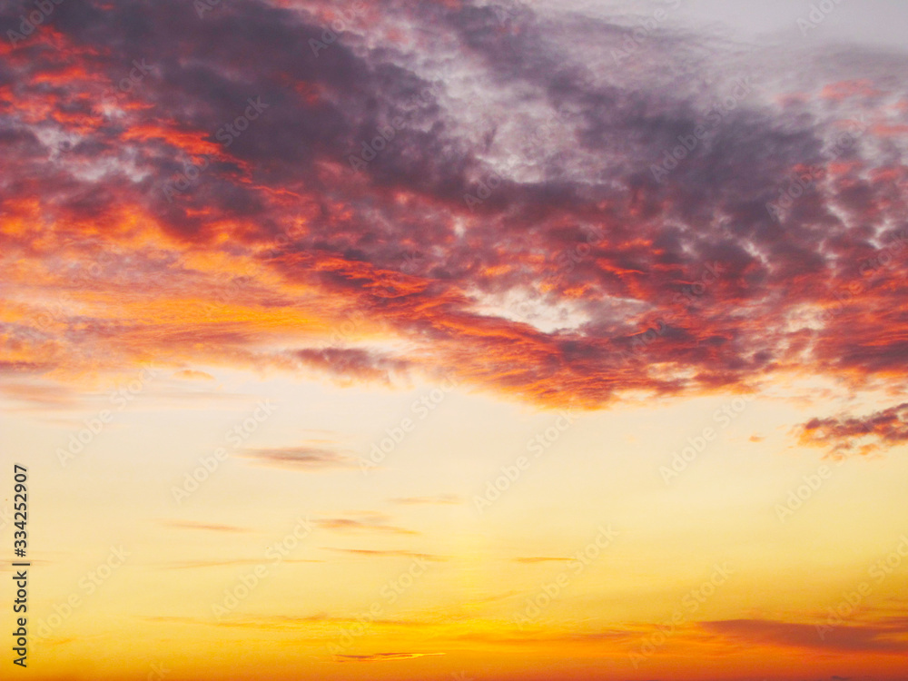 Fototapeta premium clouds in the sky at evening sunset