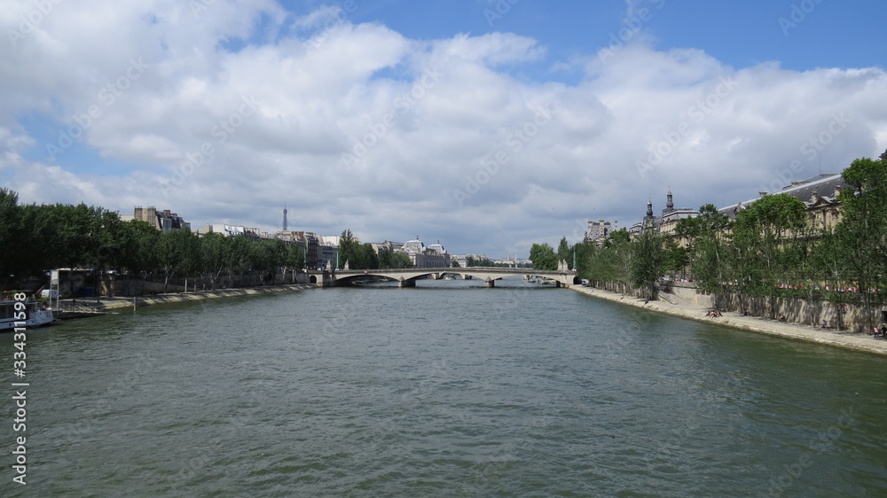 seine river in paris seine river in paris