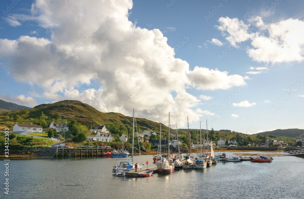 Fototapeta premium Harbour of Kyleakin, Castle Moil, Isle of Skye, Scotland