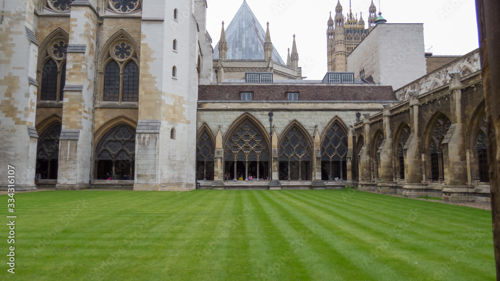 grass at westminster abbey