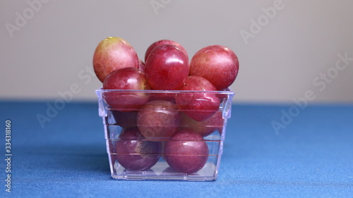 uvas en vaso