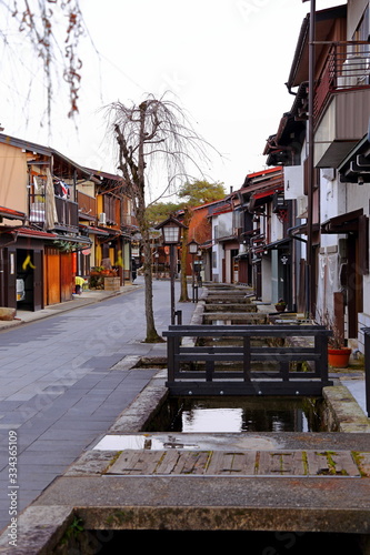 Fototapeta Naklejka Na Ścianę i Meble -  The small town`s Ancient Japanese houses of Hida Furukawa town, Gifu. Japan.