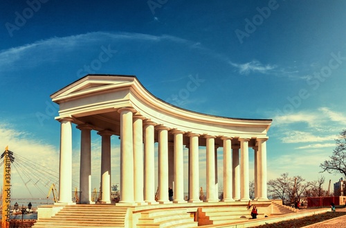 Obraz na plátně The colonnade of the Vorontsov Palace in Odessa