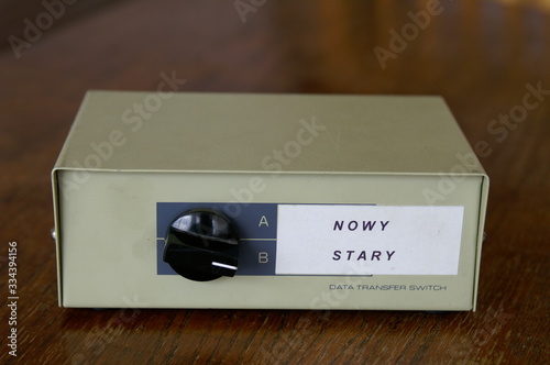 Wallpaper Mural przełącznik nowy/stary Torontodigital.ca