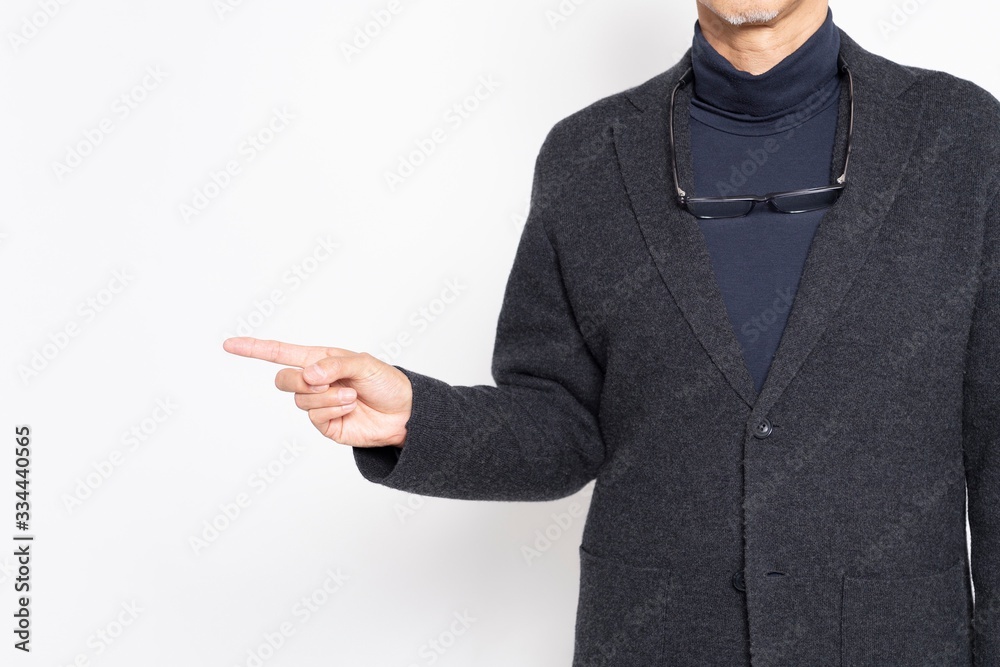 ポイントを指し示す男性 ポイントを指し示す男性