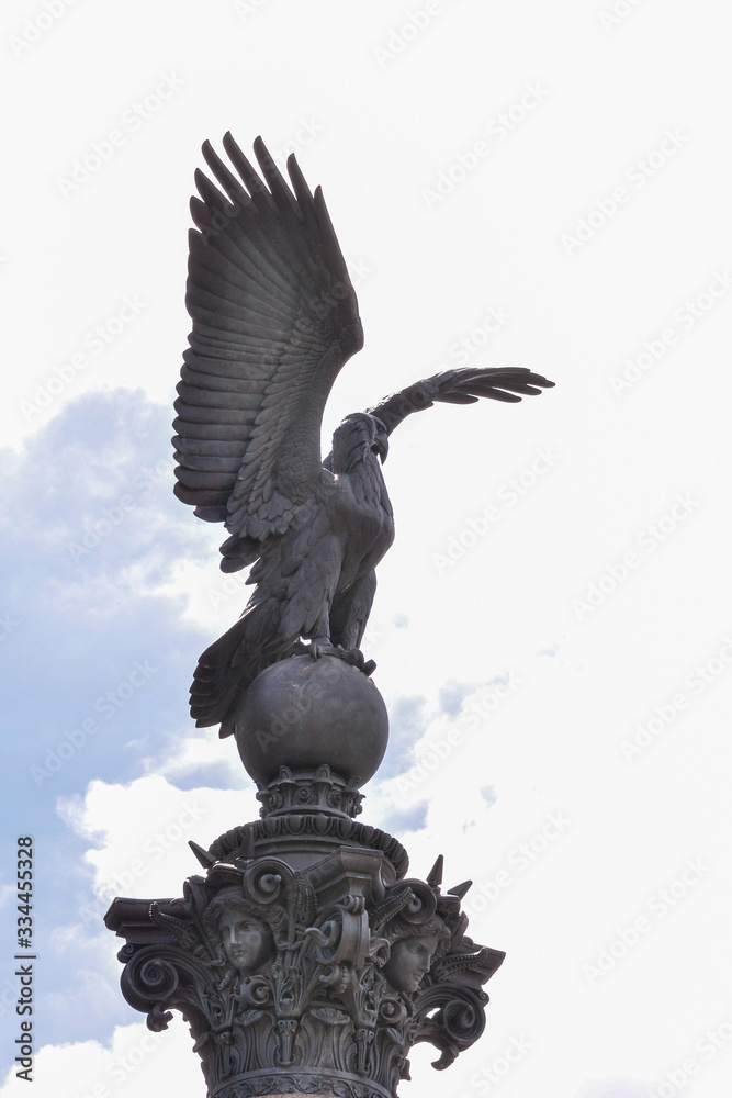 Paris, Eagle Statue