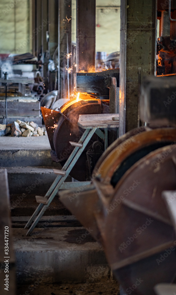 Casting, melting, molding and foundry. The most widely used non reusable mold method is sand casting a process in which specially treated sand is rammed around the pattern and placed in a support.
Casting, melting, molding and foundry. The most widely used non reusable mold method is sand casting a process in which specially treated sand is rammed around the pattern and placed in a support.