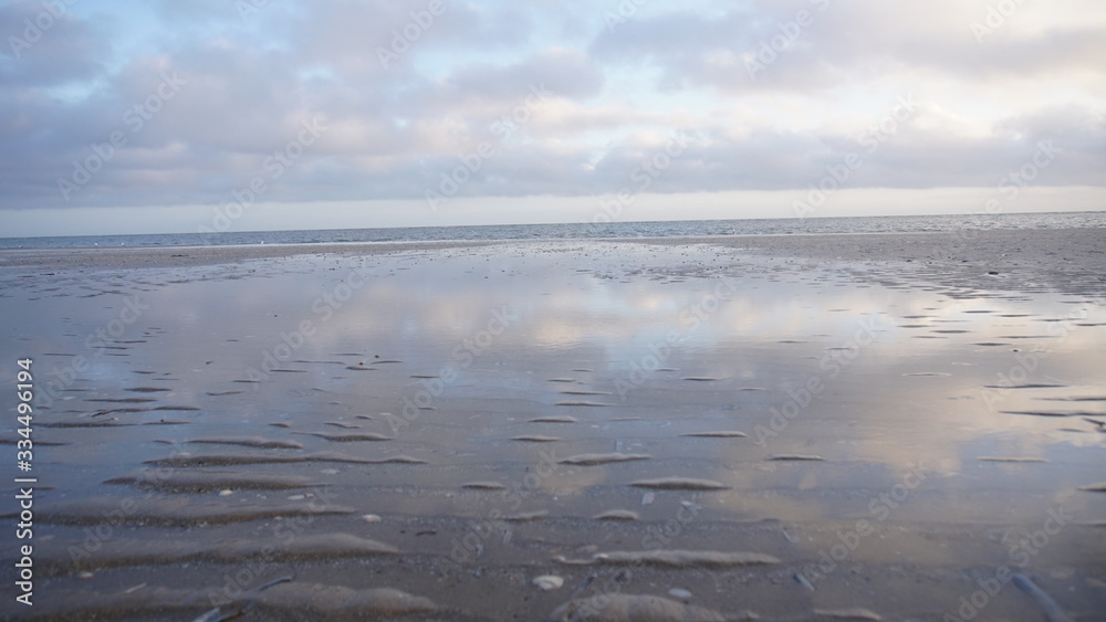 Reflektion in einer Pfütze Reflektion in einer Pfütze