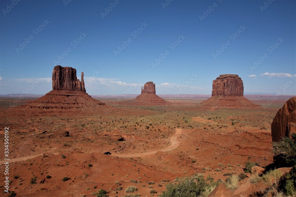 Monument Valley 