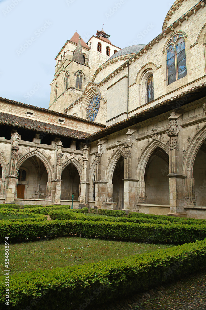 Jardin de la cathédrale Saint-Étienne à Cahors	