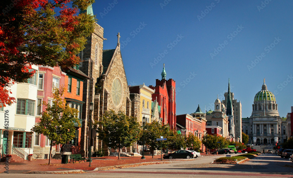 Fototapeta premium Long street of historical part of Harrisburg in Pennsylvania, US