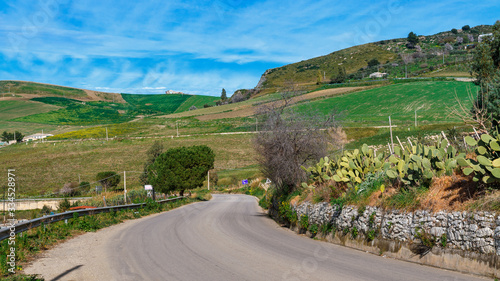 Obraz na płótnie spring landscapes in Sicily, Italy w salonie
