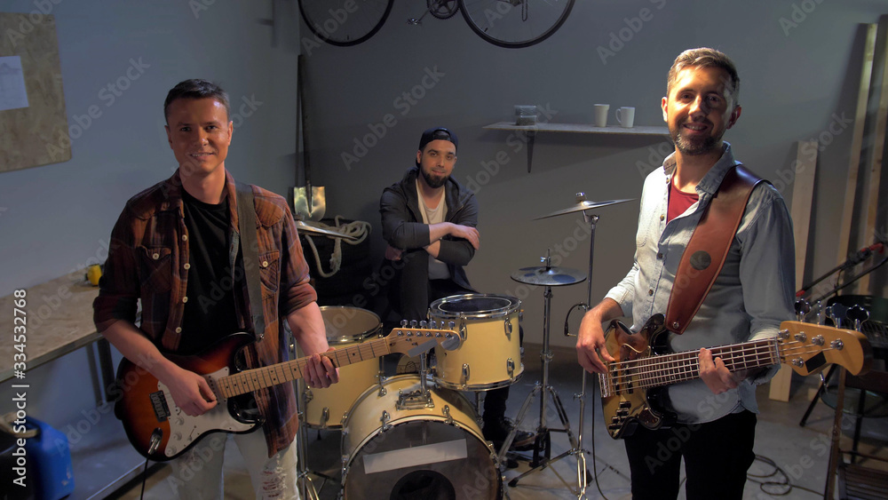 Fototapeta premium Musicians have a rehearsal in the garage