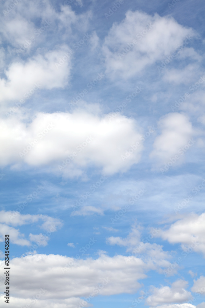 Obraz premium Chmury na niebie