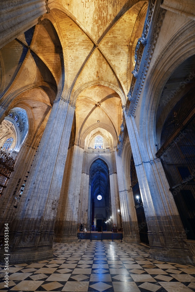 Fototapeta premium Seville Cathedral interior view