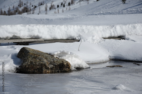 Staller Sattel, Stallersattel, Pass, Gebirgspass, Passstraße, Wintersperre, Sperre, Winter, Schnee,  Deferegger Alpen, Villgrater Berge, Rieserfernergruppe, Defereggen, Arntal, Osttirol, Tirol, Österr photo