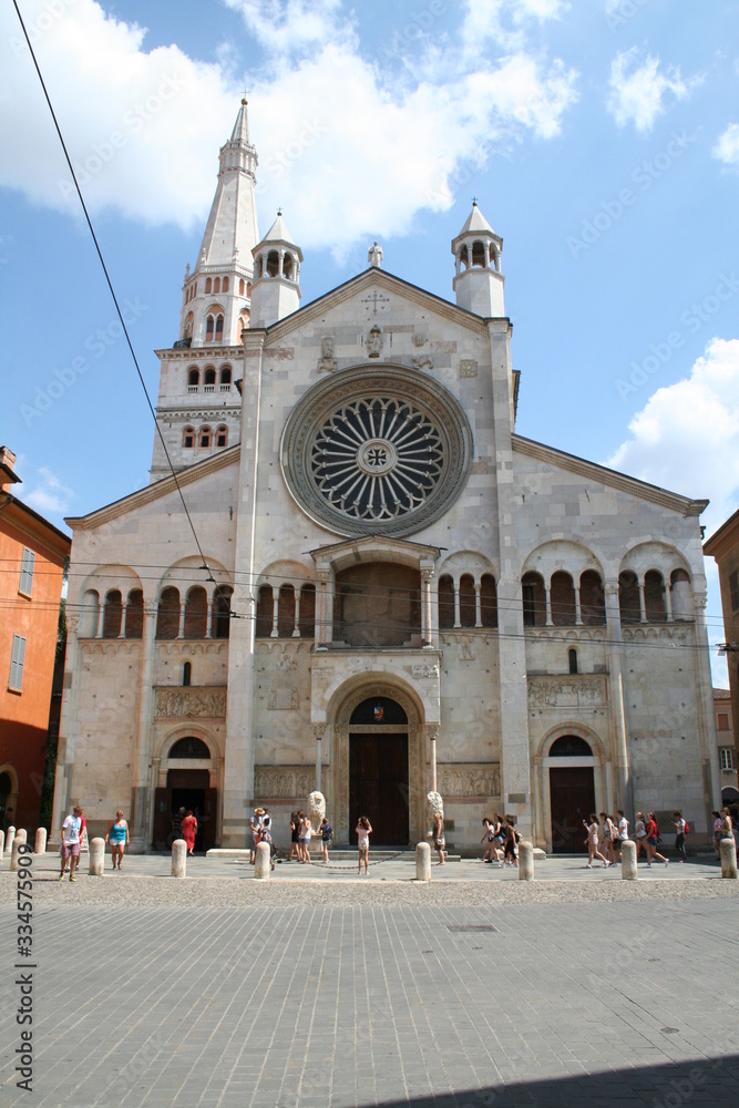 Modena, Emilia Romagna, Italy: view of Duomo