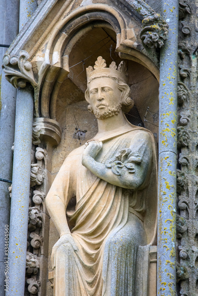 Obraz premium Exterior Sculpture at Wells Cathedral in Somerset, UK