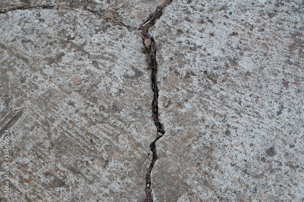Fototapeta premium concrete road with a crack