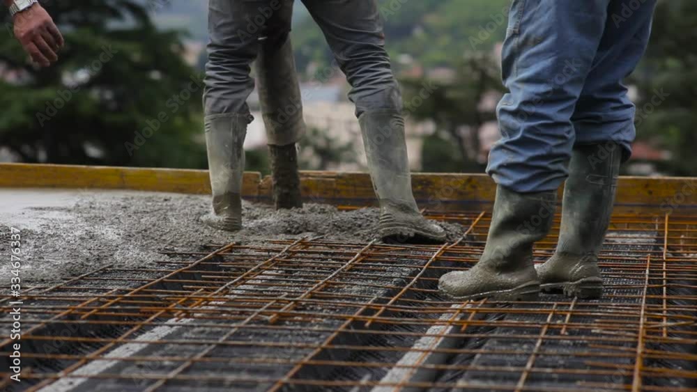 béton pour coulage de dalle béton avec uncamion toupie