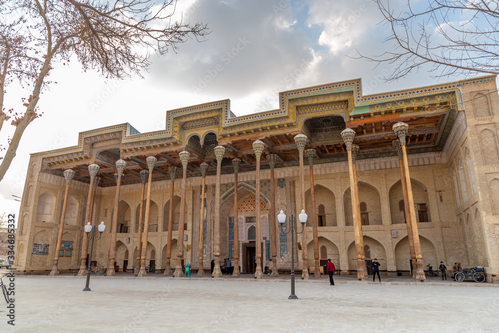 Obraz premium Bolo Havuz mosque. Bukhara city, Uzbekistan
