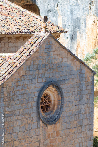 Detalle de la ermita de San Bartolomé y su rosetón estrellado, Cañón del Río Lobos. Tomada en Soria el 18 de agosto de 2019 photo