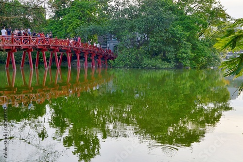 Fototapeta Naklejka Na Ścianę i Meble -  Famous red Huc Bridge in Hanoi Vietnam