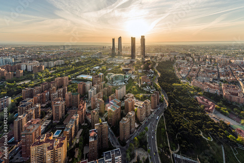Obraz na płótnie Aerial view of Madrid at sunrise
