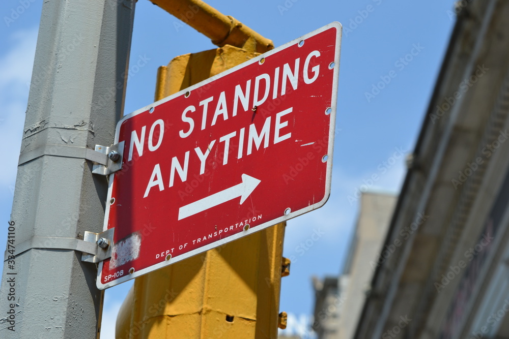 Obraz premium Prohibiting road signs in the NY city