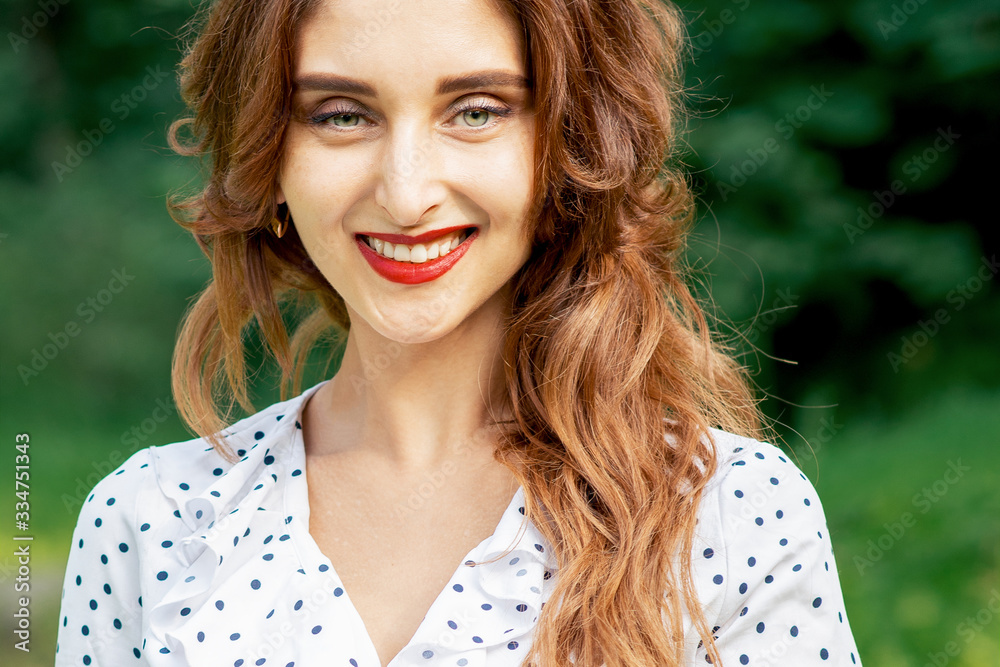 Portrait of young woman.