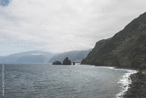 Fototapeta Naklejka Na Ścianę i Meble -  Madeira Island Coast