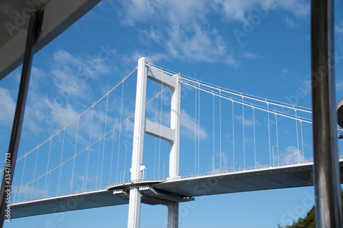 遊覧船から来島海峡大橋を望む The view of Kurushima-Kaikyo-Ohashi bridge from a pleasure boat in Imabari city, Ehime Pref. Japan.
