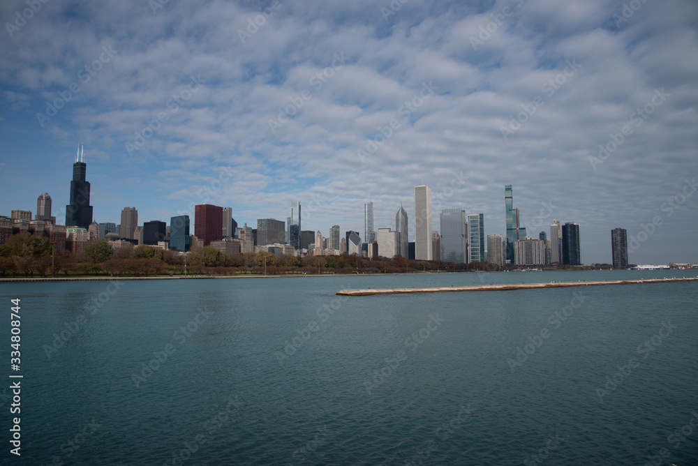 Naklejka premium Views of downtown Chicago from Grant park