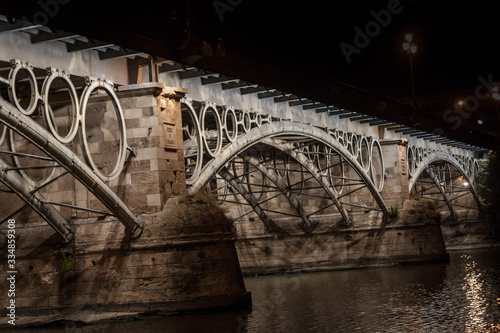 Puente de Triana © YeyoTheKing
