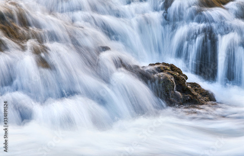 Water cascades in nature © christian vinces