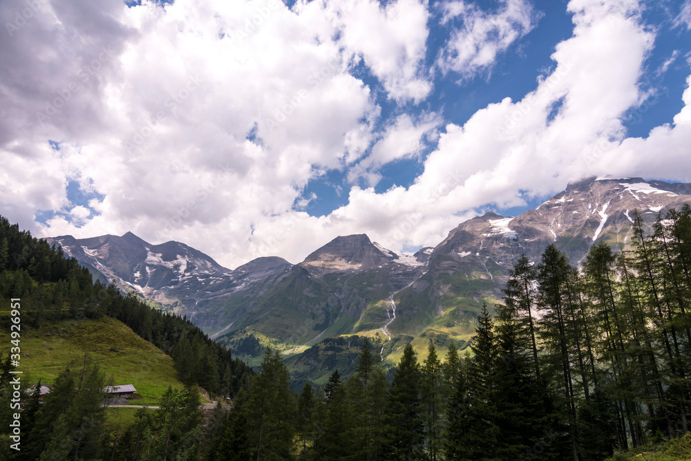 View of Grossglockner Mountain from the Grossglockner High Mountain Road. Breathtaking views of the Austrian Alps, Zell am See district, state of Salzburg in Austria. (Europe)