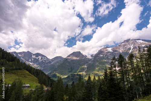View of Grossglockner Mountain from the Grossglockner High Mountain Road. Breathtaking views of the Austrian Alps, Zell am See district, state of Salzburg in Austria. (Europe) © Jorge Fuentes