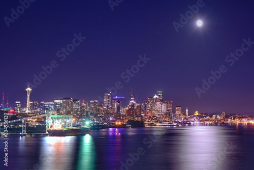 Seattle Skyline at Night © Karl