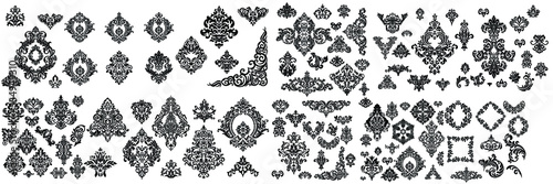 Damask wallpaper.  vector background. Black and white texture. Floral ornament
