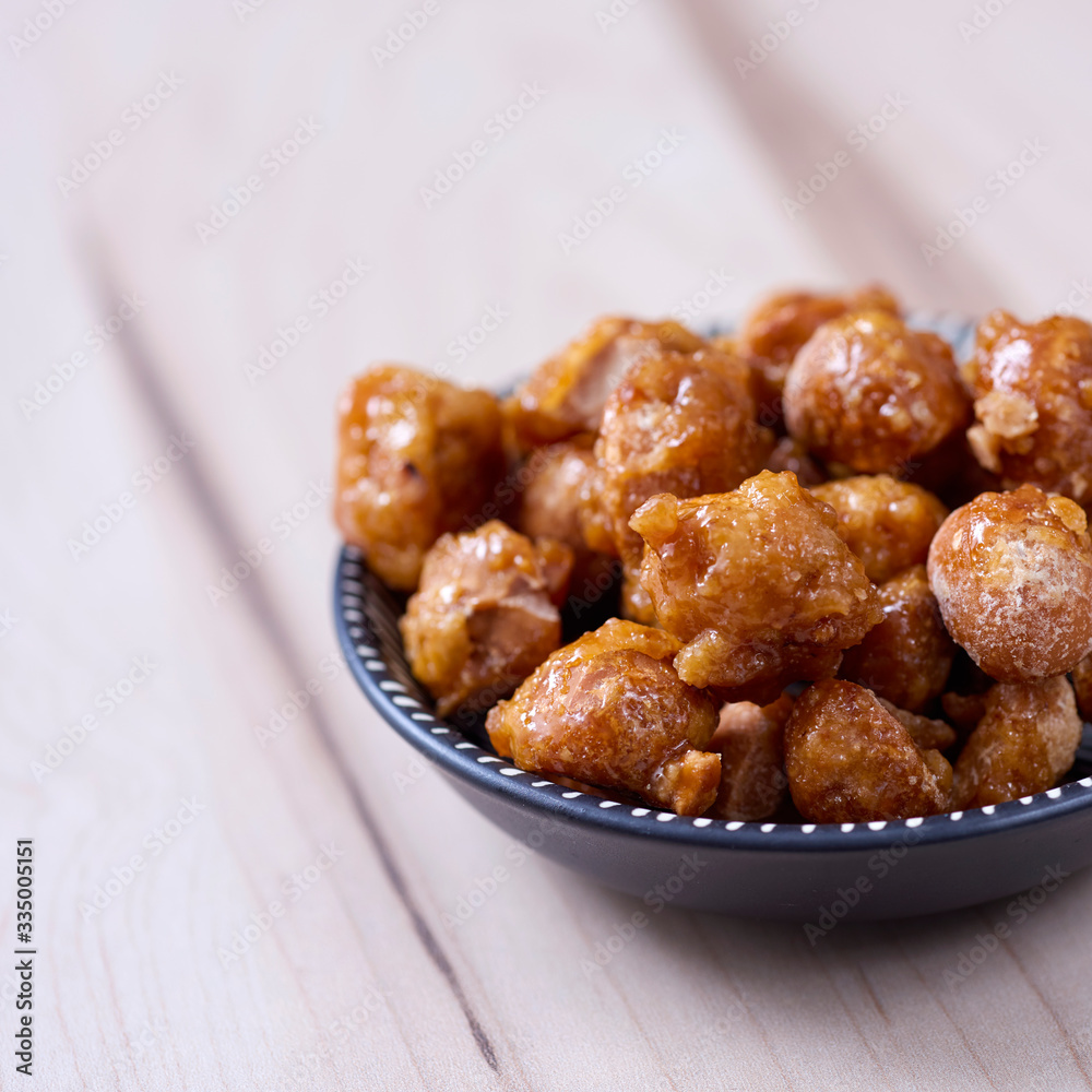 spanish candied macadamia nuts spanish candied macadamia nuts