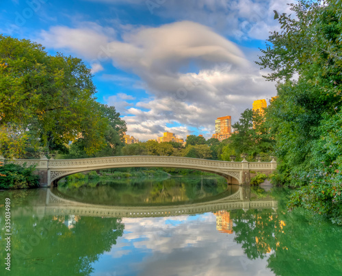 Bow bridge