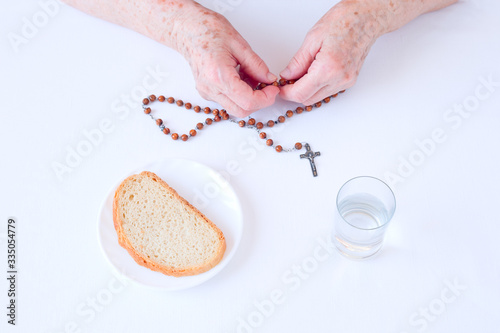 Fastenzeit Beten und Fasten