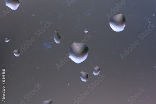 Gotas de água em macrofotografia