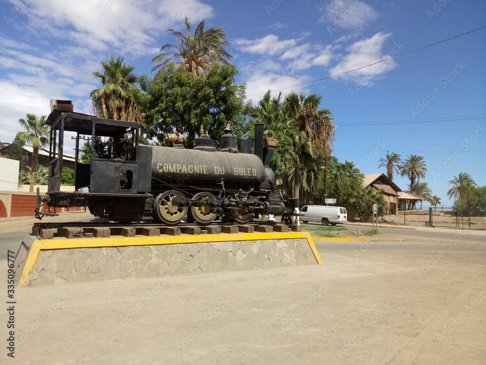Tarde en el puerto santa rosalia baja california sur con ferrocarril minero (Beach Mexico) Tarde en el puerto santa rosalia baja california sur con ferrocarril minero (Beach Mexico)